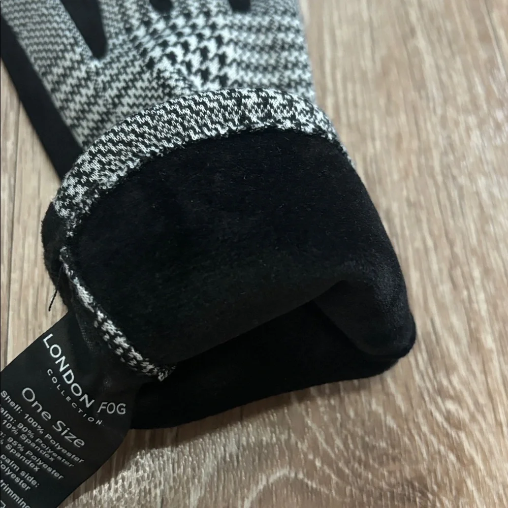 London Fog black & white houndstooth gloves, plush fleece lining